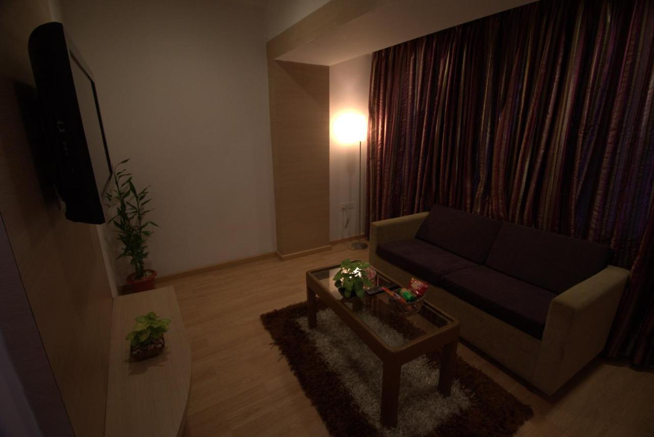 Ira By Orchid Bhubaneswar Hotel Екстериор снимка