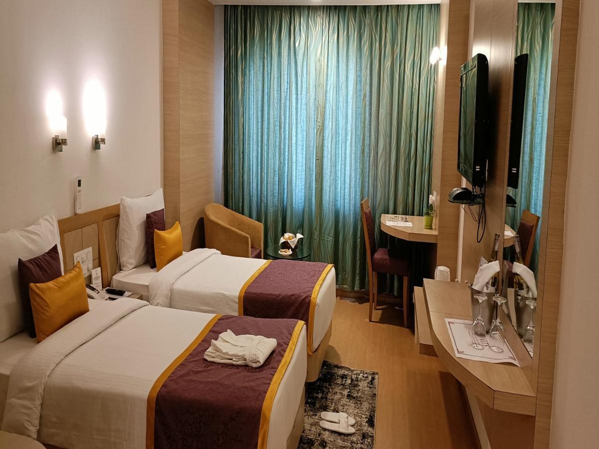 Ira By Orchid Bhubaneswar Hotel Екстериор снимка